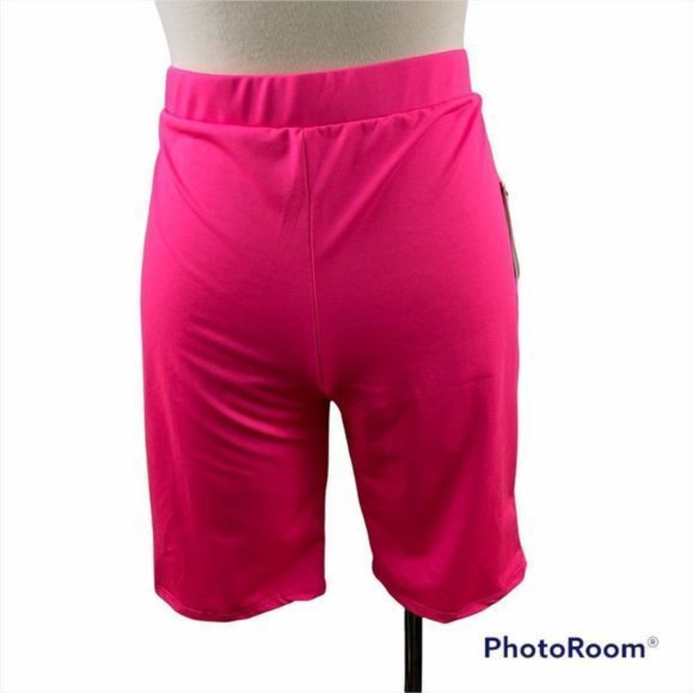 NWT BP Pink Neon Bike Shorts (M)‎